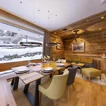 Holiday home Sam Alm 1+2 *